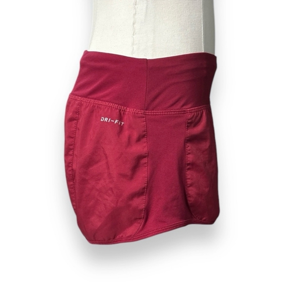 NIKE Dri-FIT Mid-Rise Running Shorts 3” Inseam - Picture 2 of 9